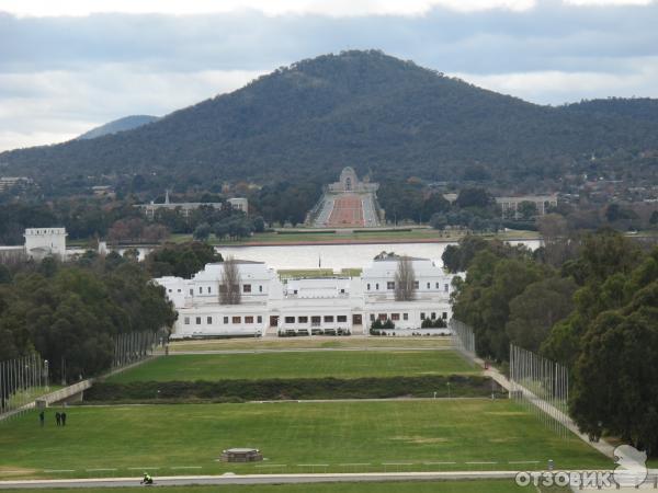 Здание Парламента Австралии (Австралия, Канберра) фото