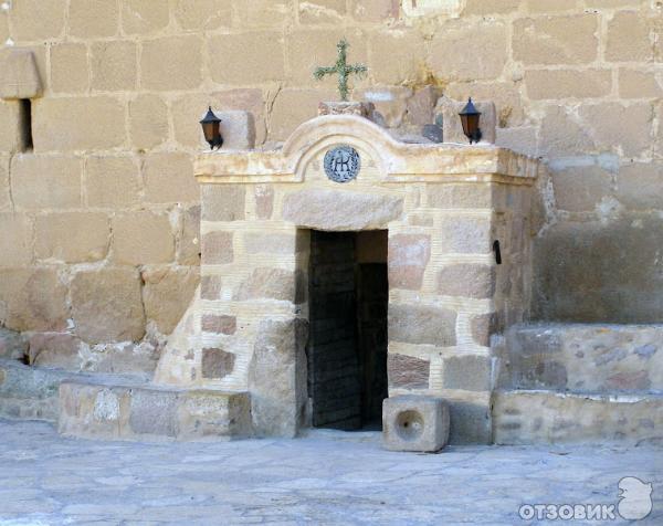 Монастырь Святой Екатерины (Египет, Синайский полуостров) фото